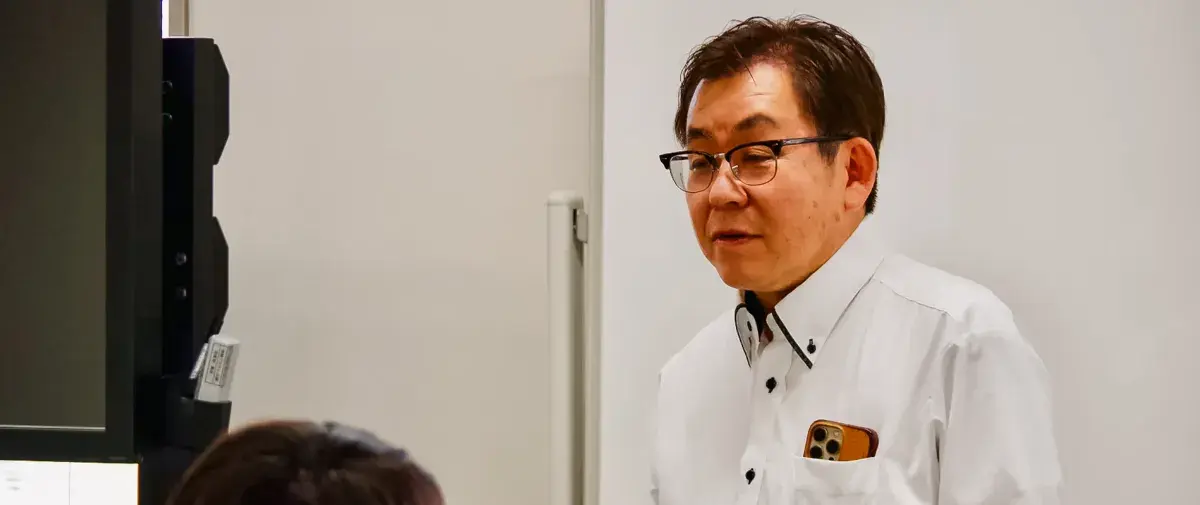 社員にビジョンを伝える代表取締役・安永氏の様子